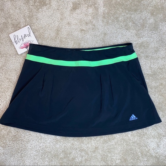 ADIDAS Climalite Athletic Skirt-Short Size L - Picture 1 of 5